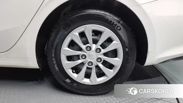 Kia Come New K3 id 3379642 из Кореи 15