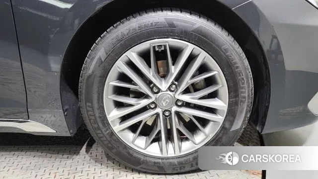 Hyundai Grandeur IG id 3085640 из Кореи 15