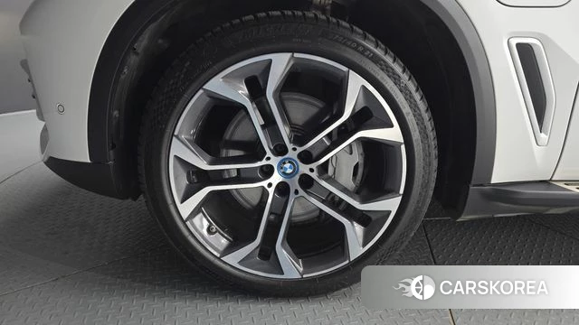 BMW X5 (G05) id 4244113 из Кореи 29