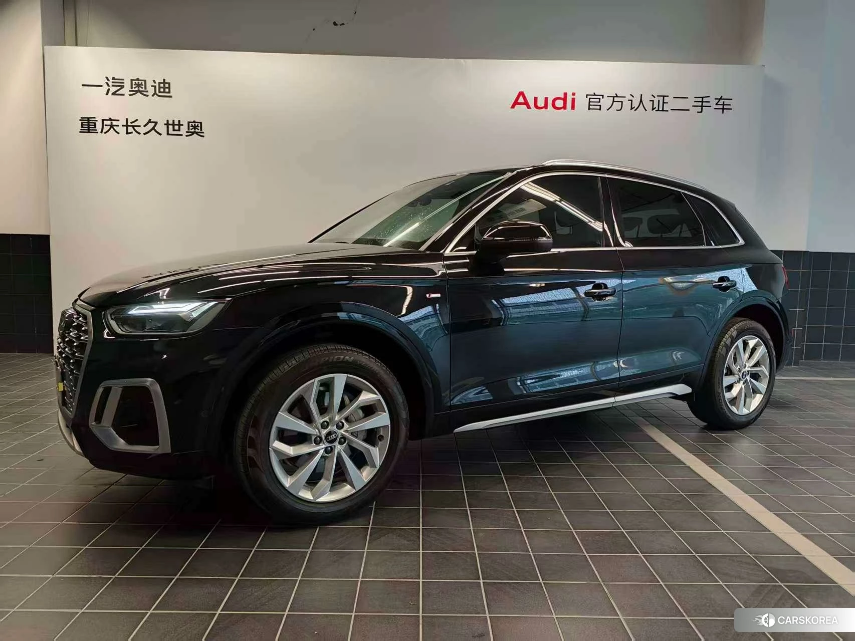 Audi Q5L id 4452981 из Китая 11