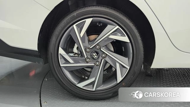 Hyundai The New Avante (CN7) id 4515696 из Кореи 29