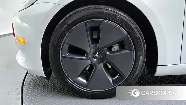Tesla Model 3 id 3160068 из Кореи 15