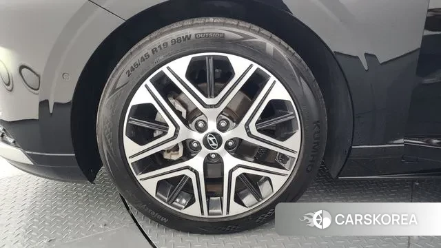 Hyundai Grandeur (GN7) id 3457892 из Кореи 15