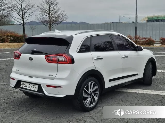 Kia Niro id 3728555 из Кореи 15