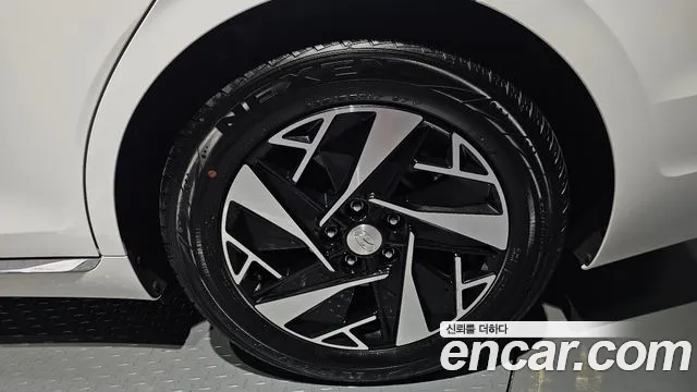 Hyundai The New Grandeur IG Hybrid id 2748404 из Кореи 15