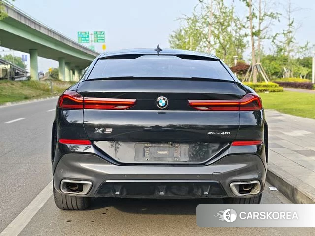 BMW X6 id 4265789 из Китая 9