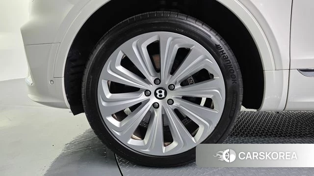 Bentley Bentayga id 4481312 из Кореи 29