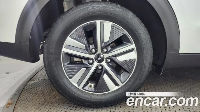 Kia The New Niro id 2879822 из Кореи 15