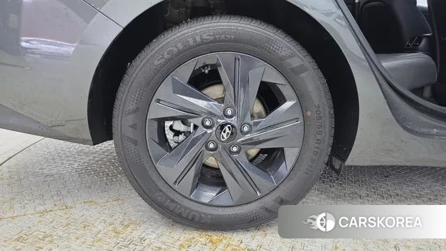 Hyundai Avante Hybrid (CN7) id 3752510 из Кореи 15