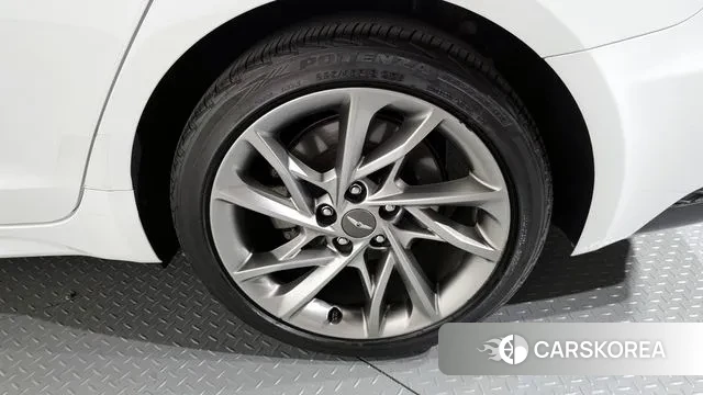 Genesis The New G70 id 3758548 из Кореи 15