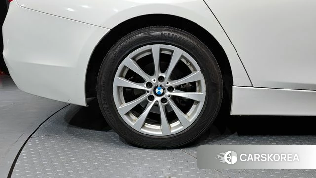 BMW 3 Series (F30) id 3900038 из Кореи 15