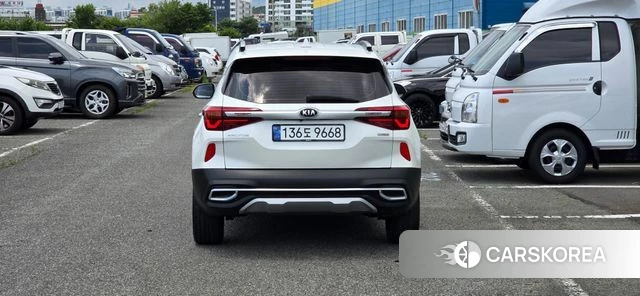 Kia Seltos id 4511626 из Кореи 15