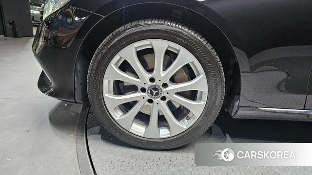 Mercedes-Benz E-Class W213 id 4188393 из Кореи 28