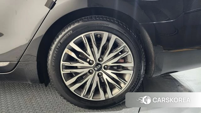 Kia K7 Premier id 3834305 из Кореи 15