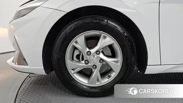 Hyundai Avante (CN7) id 3317873 из Кореи 15