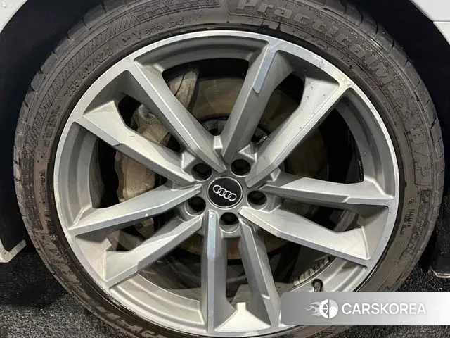 Audi A7 (4K) id 3666369 из Кореи 9