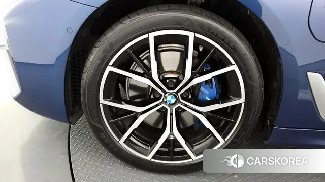 BMW 5 Series (G30) id 3660803 из Кореи 15