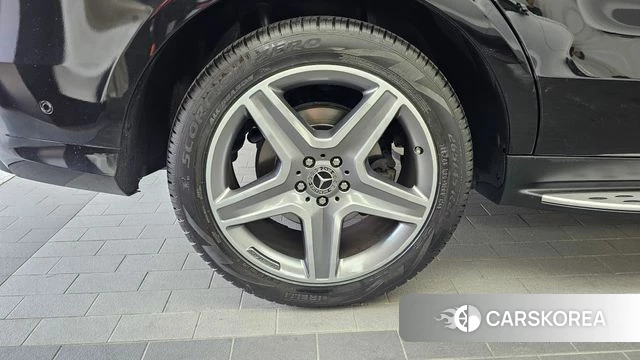 Mercedes-Benz GLE - Class W166 id 4520696 из Кореи 15