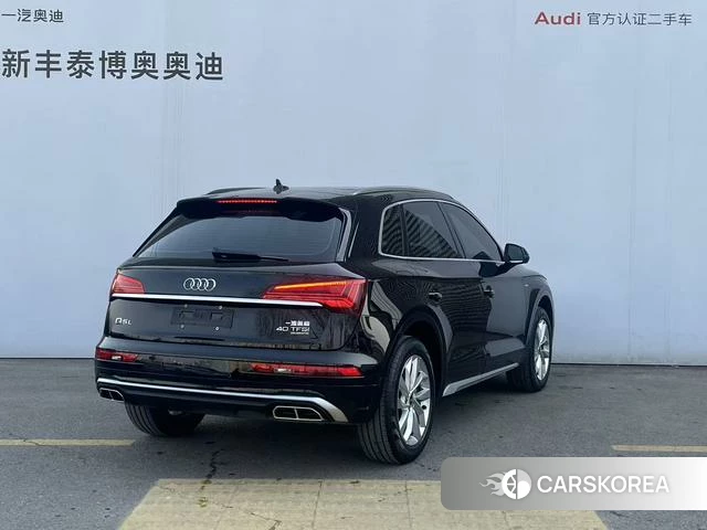 Audi Q5L id 3890149 из Китая 14