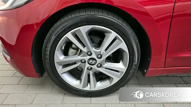 Hyundai Avante AD id 3055678 из Кореи 15