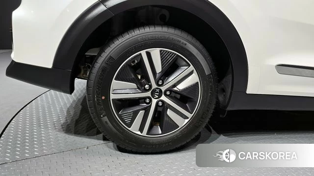 Kia The New Niro id 4383520 из Кореи 15