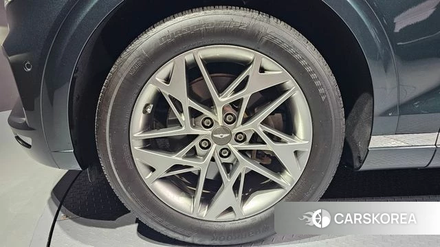 Genesis GV70 id 4872382 из Кореи 15