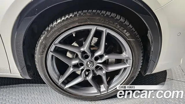 Infiniti Q30 id 2319353 из Кореи 15