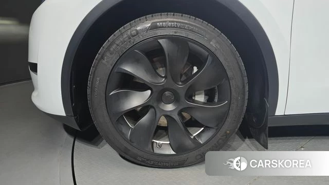 Tesla Model Y id 4549212 из Кореи 25