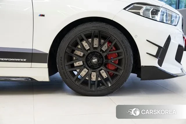 BMW 1 Series (F40) id 3011045 из Кореи 14