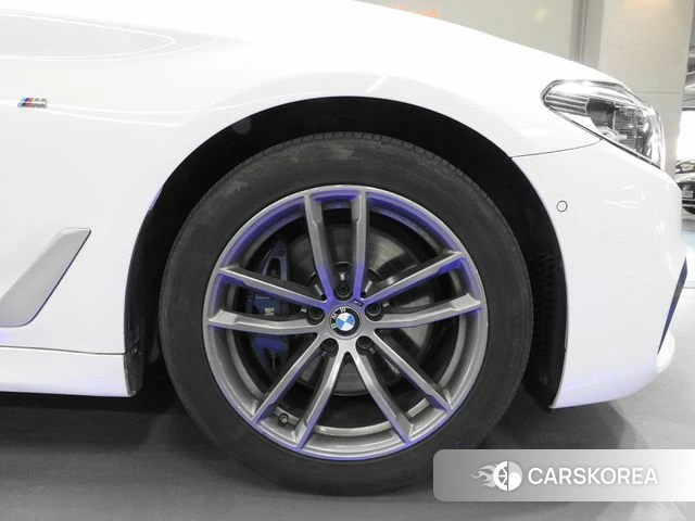 BMW 5 Series (G30) id 4363521 из Кореи 15