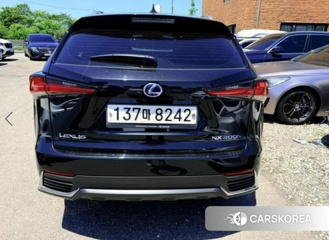 Lexus NX300h id 4362186 из Кореи 8