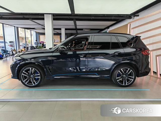 BMW X5 M id 4274736 из Китая 14