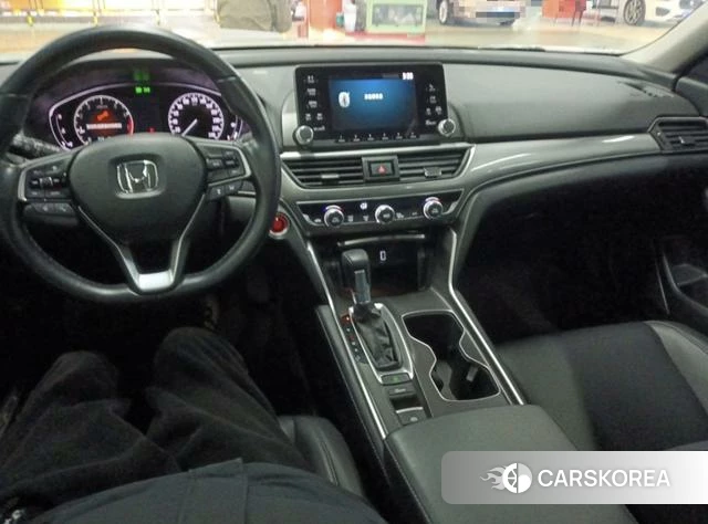 Honda Accord id 4241048 из Китая 7