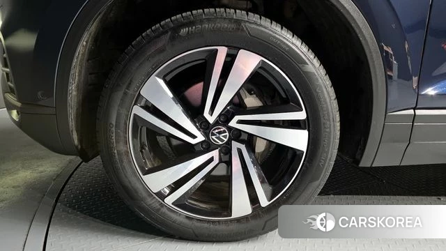 Volkswagen Touareg 3rd generation id 3909879 из Кореи 15