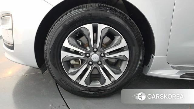 Kia The New Carnival id 4900687 из Кореи 27