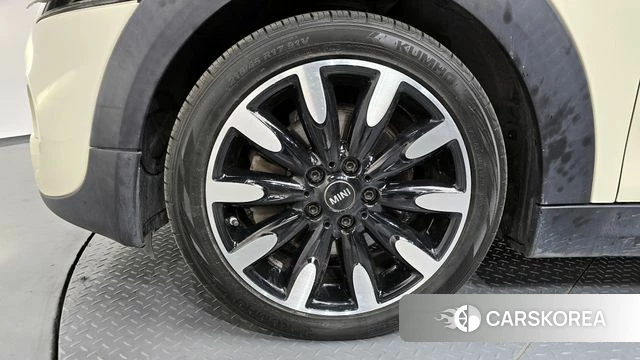 Mini Cooper S Convertible id 4203793 из Кореи 15