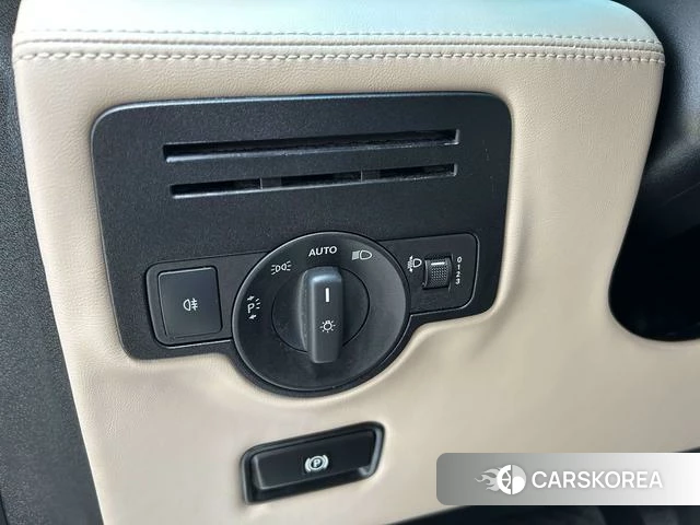 Mercedes-Benz Vito id 4314650 из Китая 22