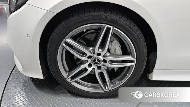 Mercedes-Benz E-Class W213 id 3049678 из Кореи 15