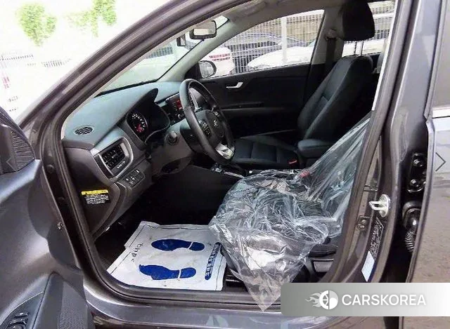 Kia Stonic id 3438933 из Кореи 12