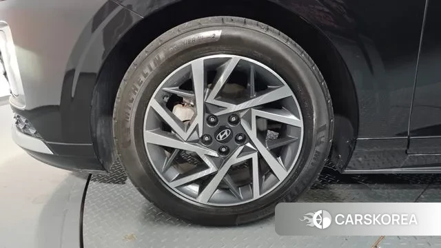 Hyundai Grandeur Hybrid (GN7) id 3236937 из Кореи 15