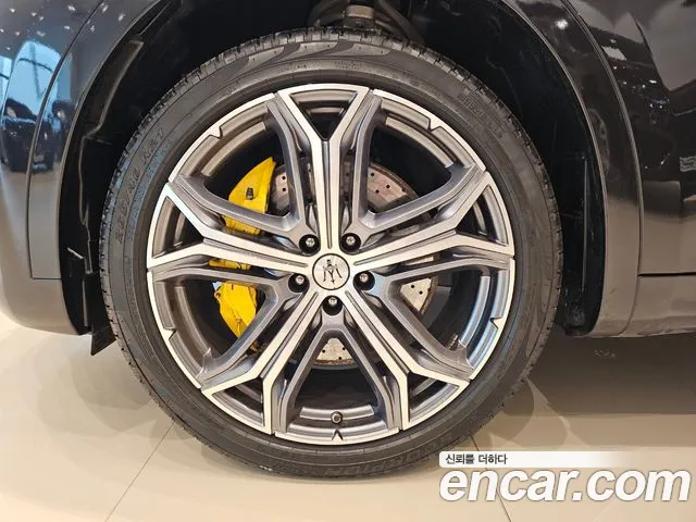 Maserati Levante id 2735941 из Кореи 15