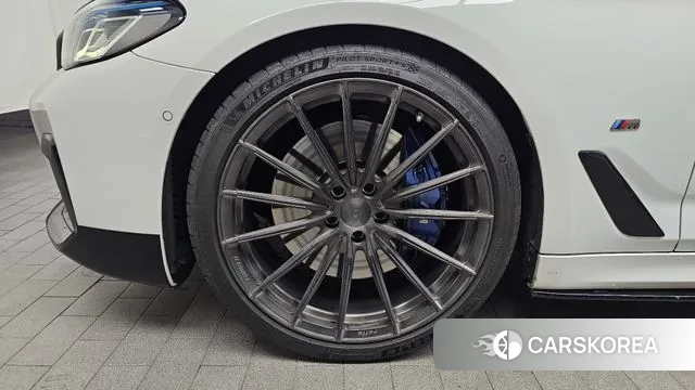 BMW 5 Series (G30) id 3366495 из Кореи 15