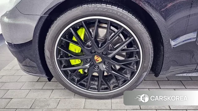 Porsche Panamera (971) id 3165990 из Кореи 15