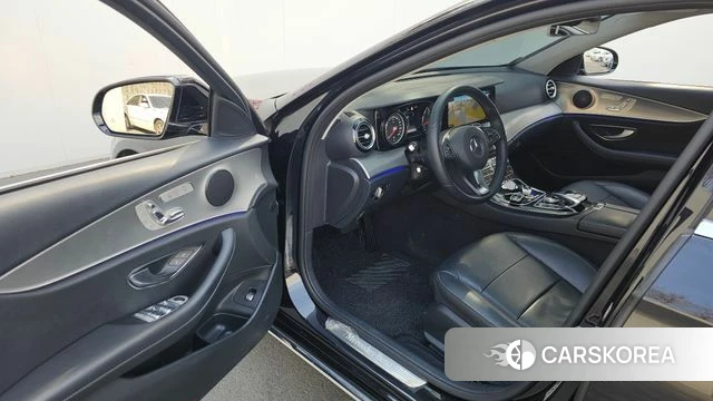 Mercedes-Benz E-Class W213 id 3834999 из Кореи 15