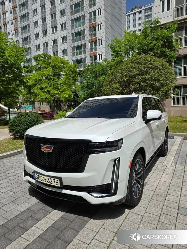 Cadillac Escalade 5th Generation 2023 Белый из Кореи, фото 5