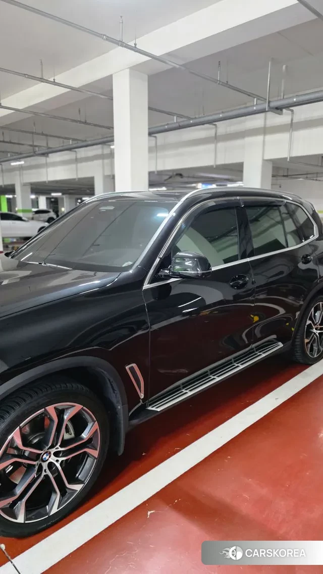 BMW X5 (G05) 2023 Черный из Кореи, фото 5