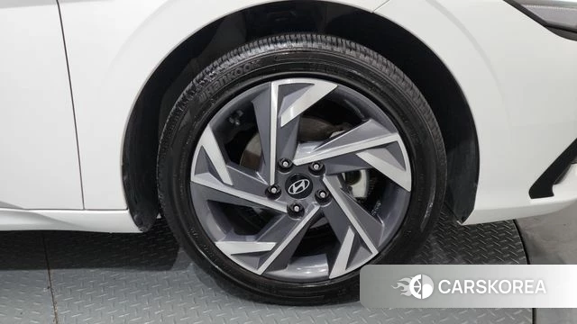Hyundai The New Avante (CN7) id 3841325 из Кореи 15