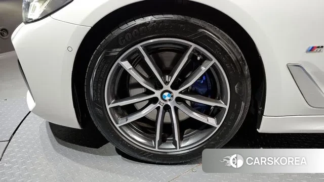 BMW 5 Series (G30) id 3016201 из Кореи 15