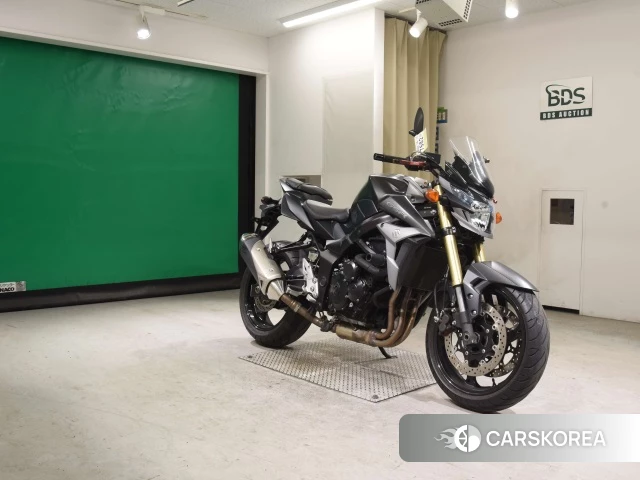 Проданный Suzuki GSR750 ABS 2016 из Японии, фото 3