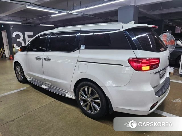 Kia The New Carnival id 4795017 из Кореи 13
